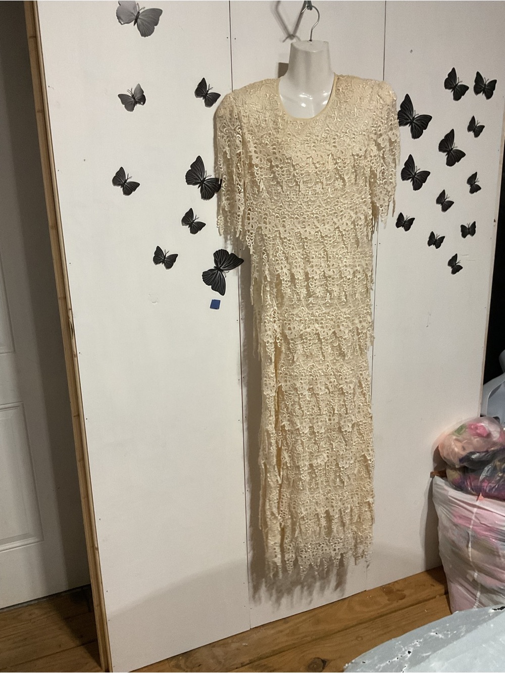 Elegant Cream Lace Maxi Dress